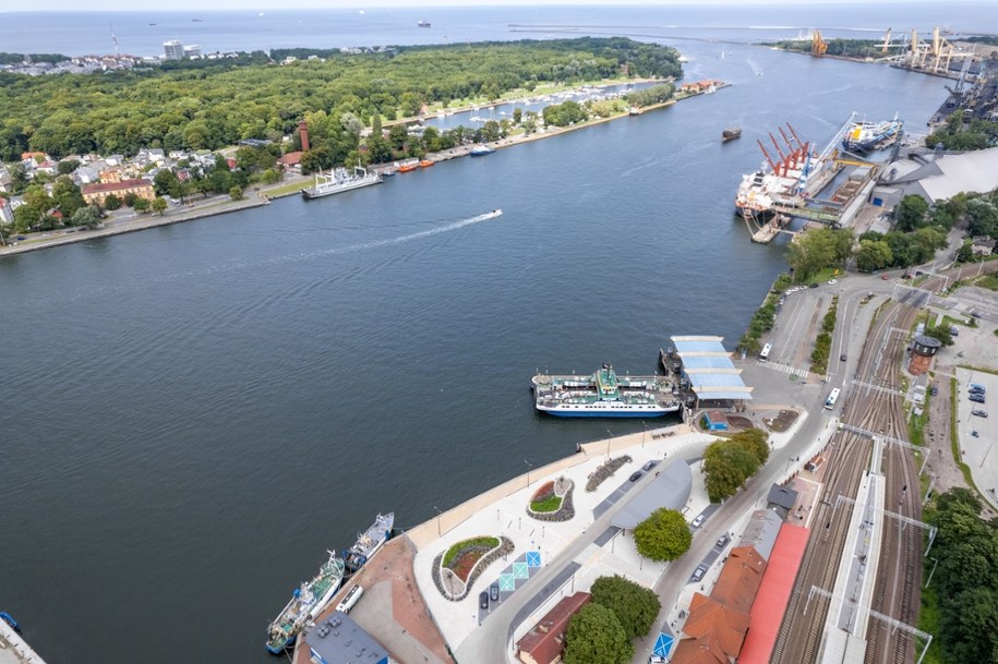 Port w Świnoujściu /Shutterstock