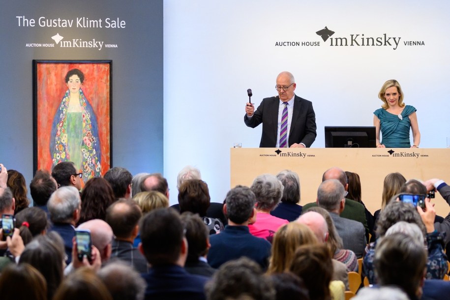 "Portret panny Lieser" został sprzedany na aukcji w Wiedniu za 30 mln euro /MAX SLOVENCIK /PAP/EPA