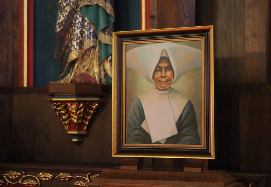 Portret siostry Stanisławy Barbary Samulowskiej, wizjonerki z Gietrzwałdu / 	Tomasz Waszczuk    /PAP