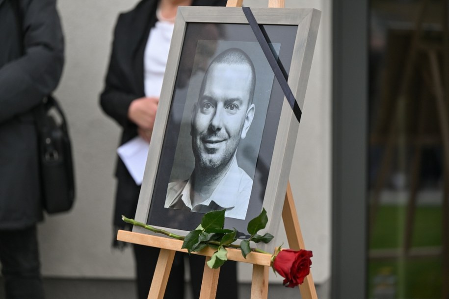 Portret Tomasza Soleckiego - lekarza zamordowanego w Szpitalu Uniwersyteckim w Krakowie /Art Service /PAP