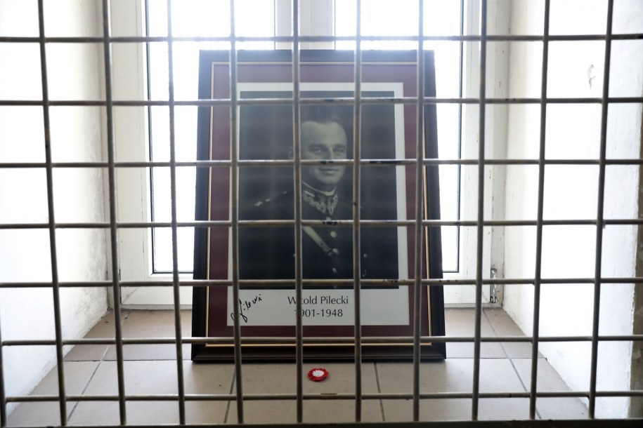 Portret Witolda Pileckiego w w Muzeum Żołnierzy Wyklętych i Więźniów Politycznych PRL w Warszawie. /	Tomasz Gzell   /PAP