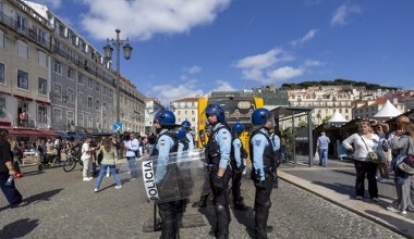 Portugalczycy wychodzą na ulice. "Życie jest za drogie"