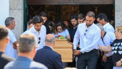 Poruszające chwile. Bliscy i kibice żegnają Diogo Jotę