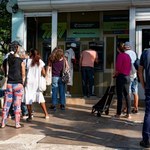 Poruszenie na Kubie po decyzji władz. Ludzie ruszyli do bankomatów
