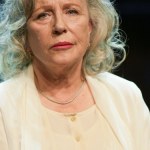 Poruszona Janda z trudem powstrzymywała łzy. Nagle wspomniała o matce