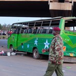 Porwali autobus i zabili 28 pasażerów