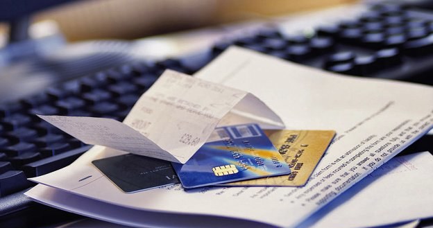 Porządki w kartach kredytowych trwają /&copy; Bauer