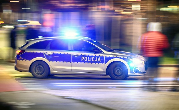 Pościg ulicami Warszawy. Uciekając, spowodował pięć kolizji