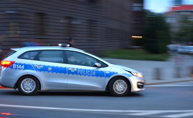 Pościg za kradzionym samochodem i strzały w Bełchatowie