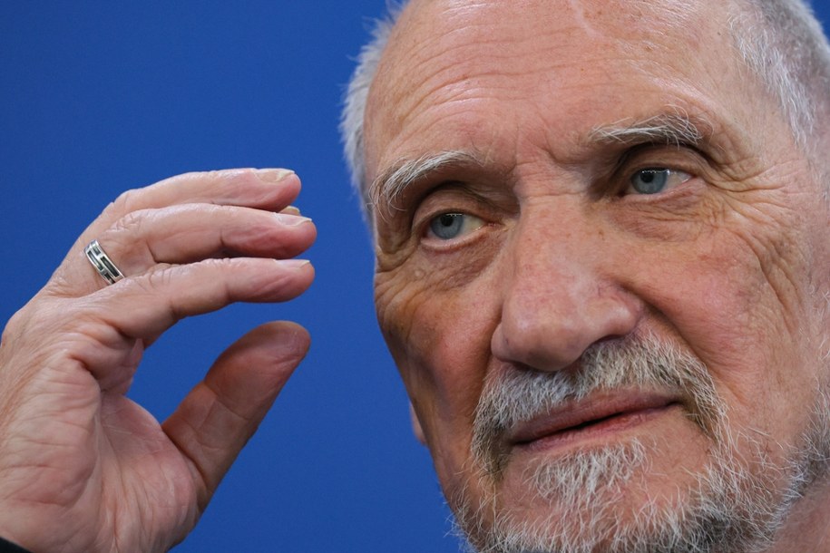 Poseł PiS Antoni Macierewicz /Paweł Supernak /PAP