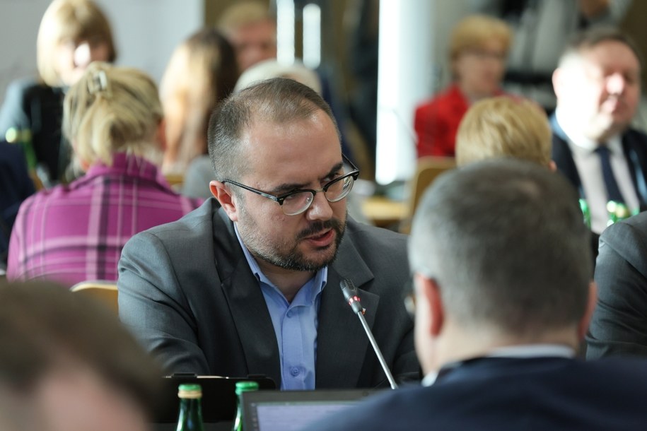 Poseł PiS Paweł Jabłoński /Paweł Supernak /PAP