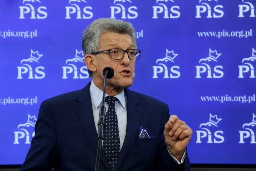 Poseł PiS Stanisław Piotrowicz /Tomasz Gzell /PAP