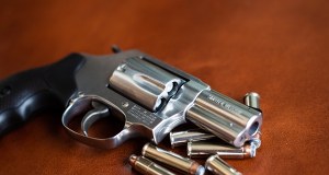 Poseł strzelał przed klubem. Sąd nie uwierzył w samoobronę