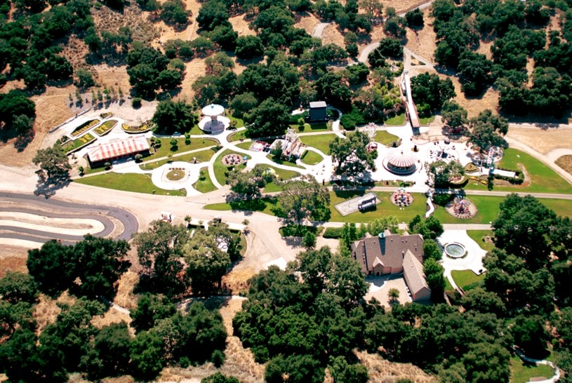 Posiadłość Neverland /Jason Kirk / GETTY IMAGES NORTH AMERICA / AFP /AFP
