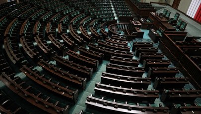 Posiedzenia Sejmu i Senatu przesunięte. Sasin: Byłoby czymś niedobrym, gdybyśmy odkładali zaprzysiężenie prezydenta