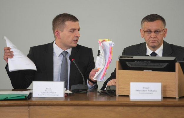 Posiedzenie hazardowej komisji śledczej. Bartosz Arłukowicz i Mirosław Sekuła /Leszek Szymański /PAP