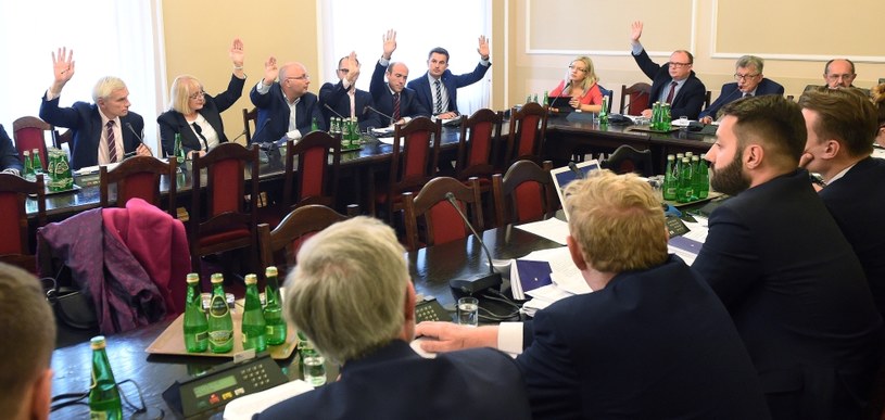 Posiedzenie sejmowej Komisji sprawiedliwości i praw człowieka /Radek Pietruszka   (PAP) /PAP