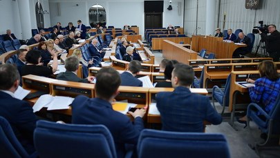 Posiedzenie Senatu przesunięte. „Informacja jest niepewna”