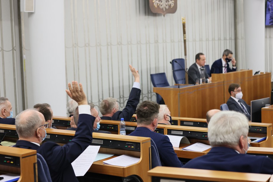 Posiedzenie Senatu / 	Leszek Szymański    /PAP