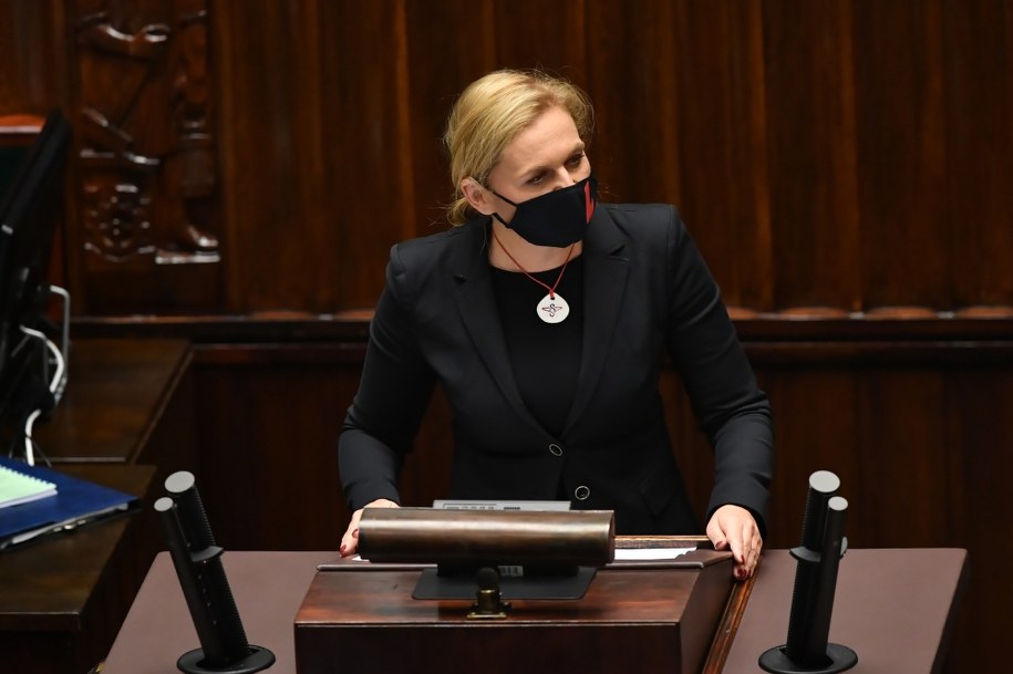 Posłanka KO Barbara Nowacka na sali obrad Sejmu /Piotr Nowak /PAP