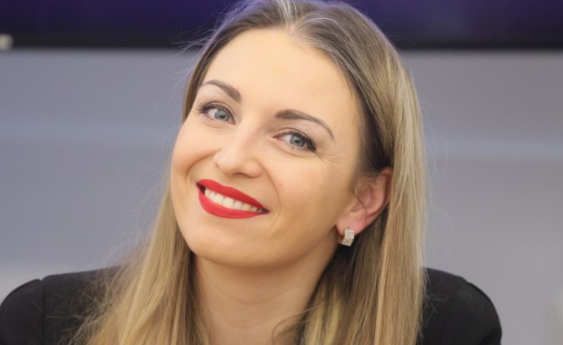 ​Posłanka KO z ziemniakami w DPS. "Przepraszam"