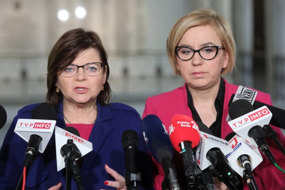 Posłanki KO: Paulina Hennig-Kloska i Izabela Leszczyna /	Wojciech Olkuśnik /PAP
