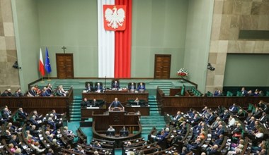 Posłowie byli prawie jednomyślni. To koniec sprzedaży produktów nikotynowych nieletnim 