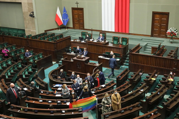 Posłowie na sali obrad Sejmu w Warszawie / 	Paweł Supernak   /PAP