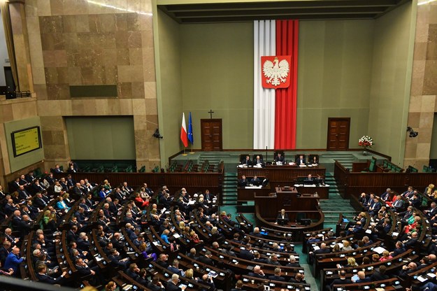 Posłowie na sali obrad Sejmu w Warszawie /Piotr Nowak /PAP