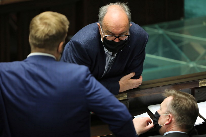 Posłowie na sali obrad w pierwszym dniu posiedzenia Sejmu /	Wojciech Olkuśnik /PAP