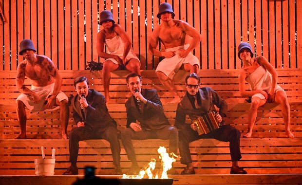 Posłuchaj "Bara Bada Bastu". Polak podbije Eurowizję skandynawskim hitem