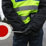 transport Posłuchał policji i dostał mandat. Za jazdę o 1 km/h za szybko.