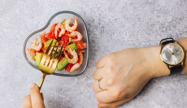 Post przerywany - Intermitten Fasting. Komu pomoże schudnąć okno żywieniowe?