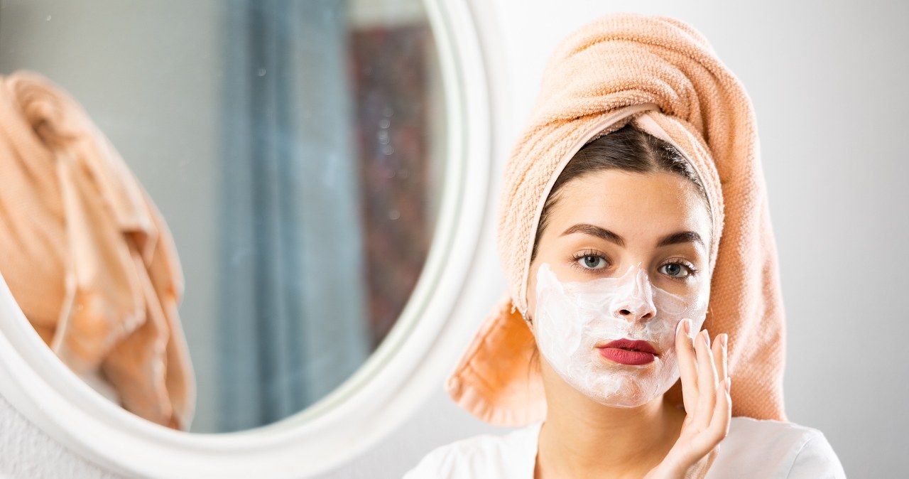 Postaw na skuteczność zabiegów z retinolem i wybierz lepiej niż krem /123RF/PICSEL