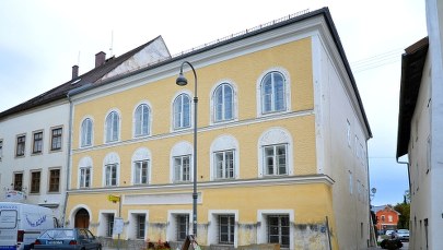 Posterunek policji w domu Hitlera. To spełnienie woli wodza III Rzeszy?