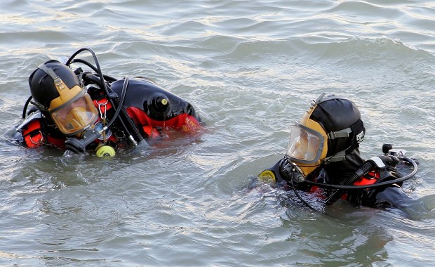 Poszukiwania Karoliny. Wybiorą 40 ton ryb i spuszczą wodę ze stawu