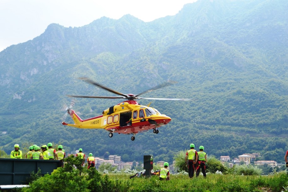Służby ratunkowe szukały go całą noc. Mężczyzna smacznie spał w domu