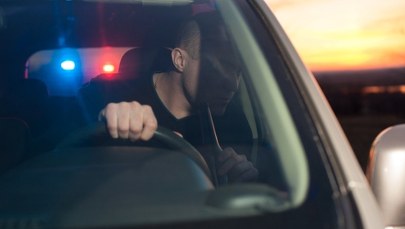 Poszukiwany i pijany. Uciekał przed policją przez pół Warszawy