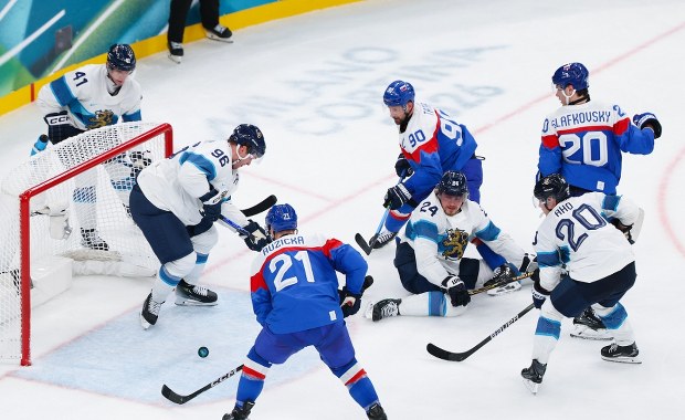 Poszukiwany od 16 lat Słowak zatrzymany. Zgubiła go miłość do hokeja