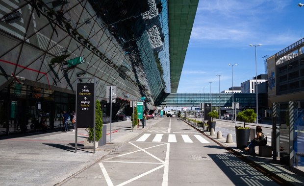 Poszukiwany przez Interpol obywatel Turcji zatrzymany na lotnisku w podkrakowskich Balicach