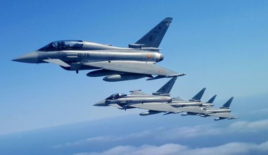 Potężna siła NATO przeleciała nad Polską. Jasny sygnał dla Rosji