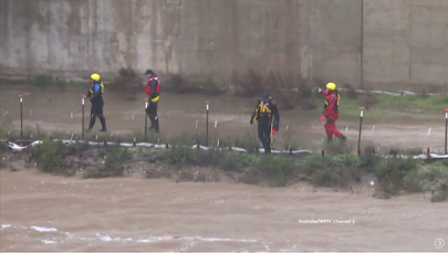 Potężne burze w Kalifornii. Ulice zmieniły się w rwące potoki, woda porwała 5-latka z samochodu