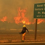 Potężne pożary szaleją w Kalifornii. Ogień objął tysiące hektarów