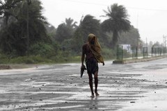 ​Potężny cyklon zaatakował wybrzeże Indii