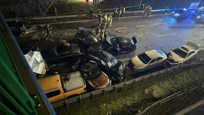 Potężny karambol na S19 w Lubelskiem. Kilkanaście aut, wielu rannych