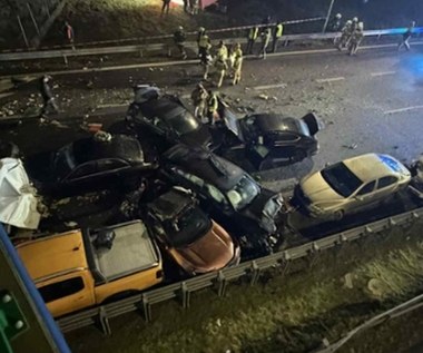 Potężny karambol na S19 w Lubelskiem. Kilkanaście aut, wielu rannych