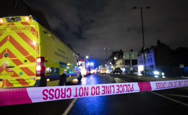 Potężny pożar luksusowego hotelu w Londynie. Ewakuowano 100 osób