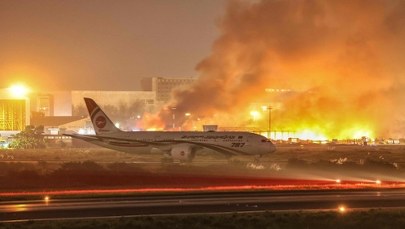 Potężny pożar na lotnisku. Wstrzymano wiele lotów