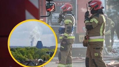 ​Potężny pożar pod Poznaniem. Gęsty dym widoczny z daleka