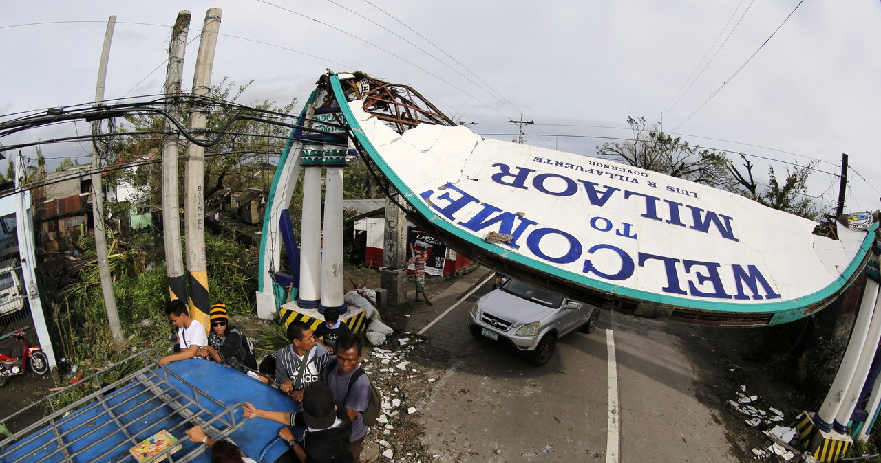 Potężny tajfun nad Filipinami